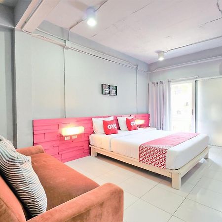 Oyo 292 The Oddy Hip Hotel Patong Zewnętrze zdjęcie