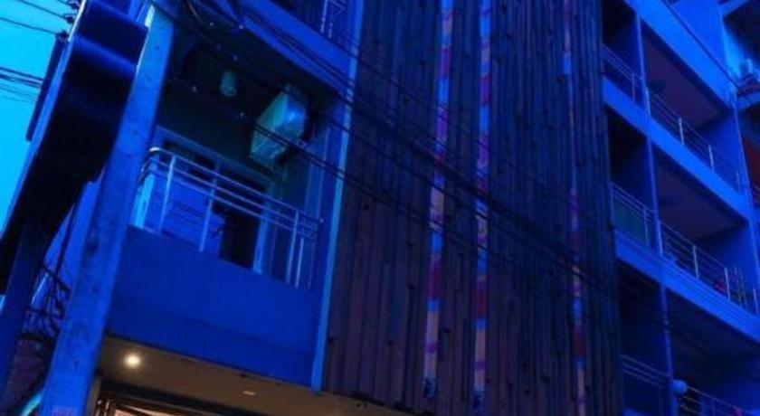 Oyo 292 The Oddy Hip Hotel Patong Zewnętrze zdjęcie